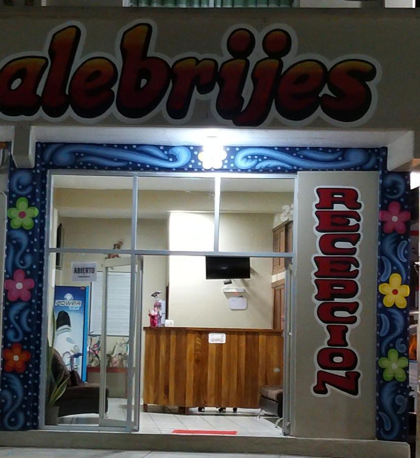 Hotel Alebrijes San Pedro Pochutla Eksteriør bilde